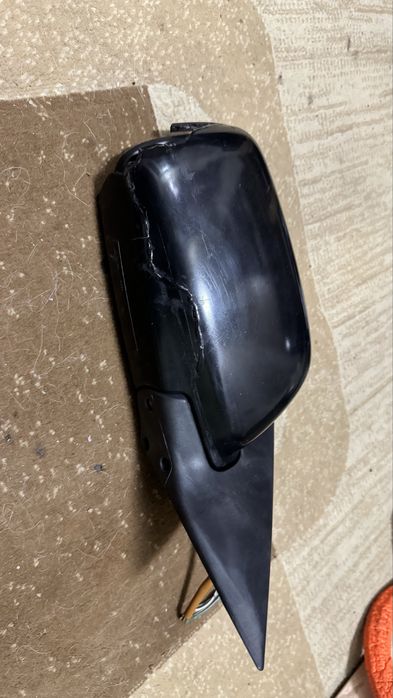 правое зеркало subaru(outback 2004г. американец)