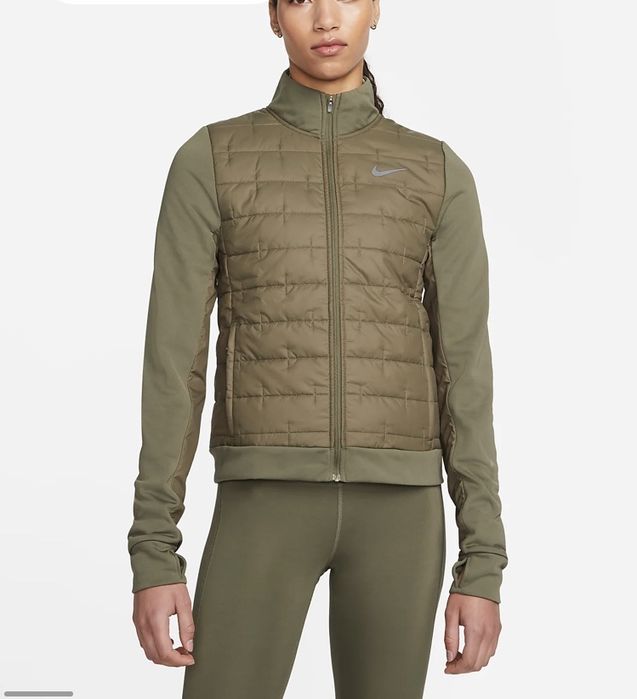 Яке Nike Therma-fit