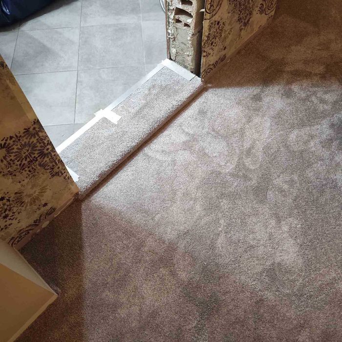 монтаж на подови настилки