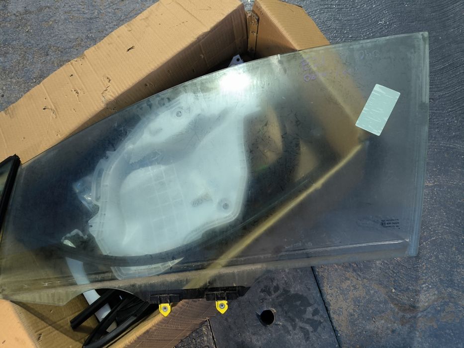 Vând jante  16 originale Toyota, accesorii portiera stângă față