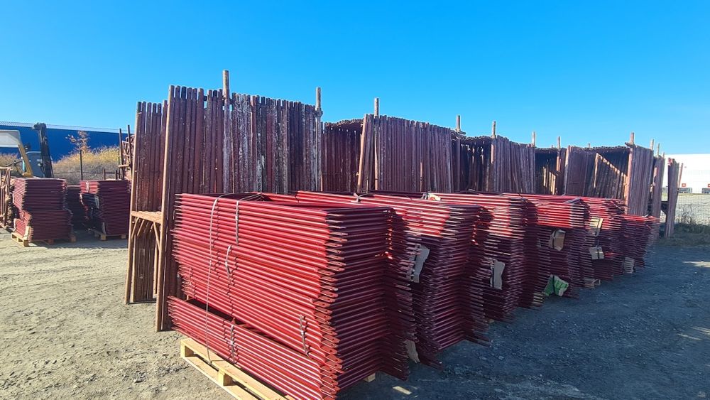 Schela metalica second cu garduri noi de montaj
