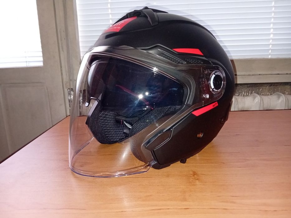 Каска MT Cosmo Sv