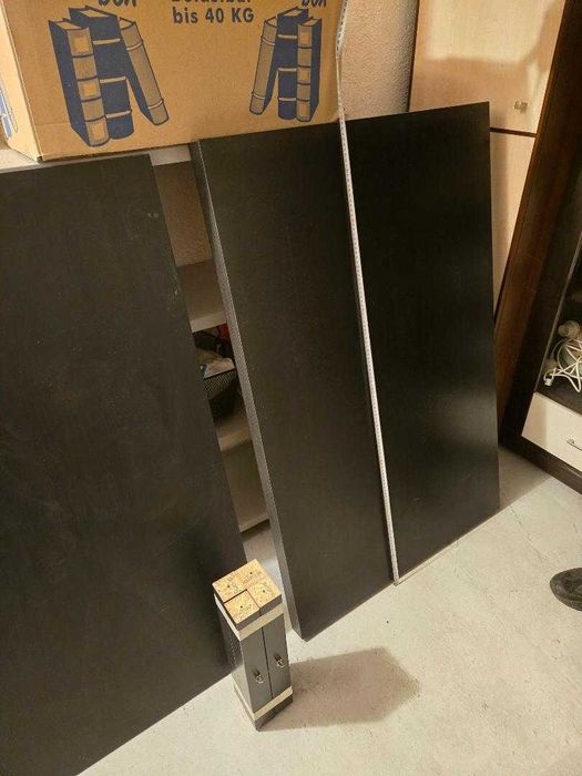 голяма маса за хол