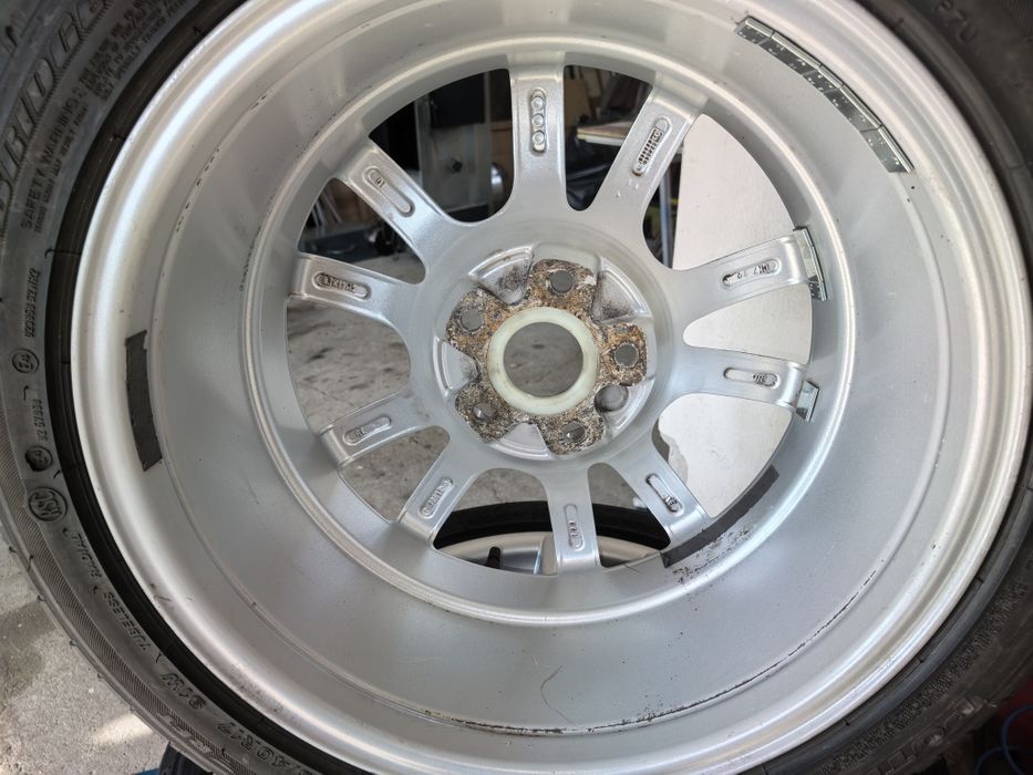 5х114.3 17" Atura 8J 70.4 Centre ET35