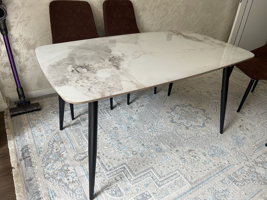 Стол для кухни, 6 человек