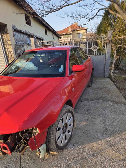 Audi A4 B5 на части