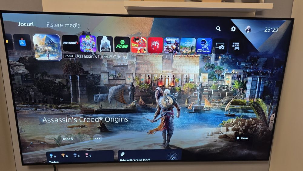 PlayStation 5 slim Model cu cd+2 manete si Cont cu 9 jocuri instalate!
