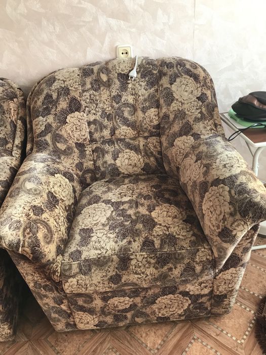 Продам уголок раскладной