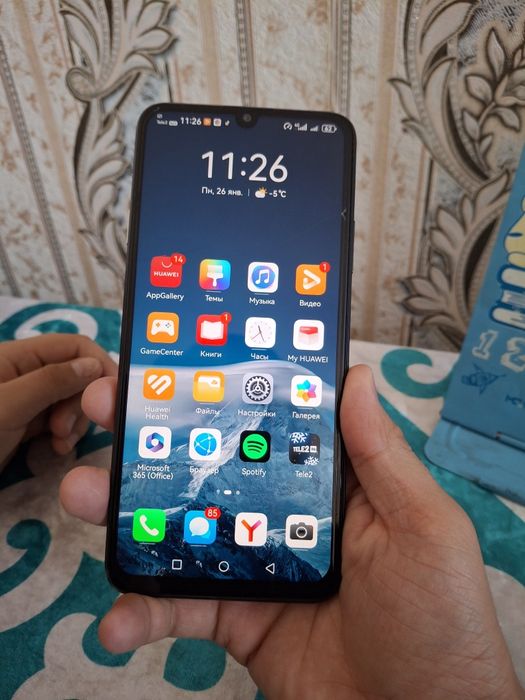 Продам телефон Huawei nova y72