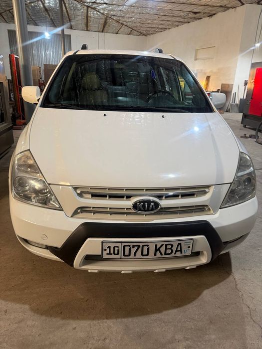 Продается Kia Garnival