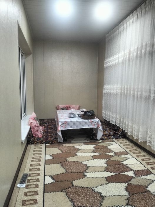 Продается квартира на массиве кара-камыш 1/4