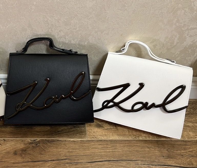 Нови дамски чантички