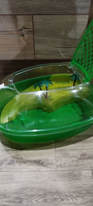 Пластмасова вана за водни костенурки