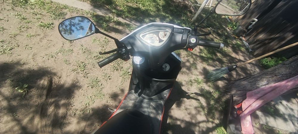 Продам скутер срочно