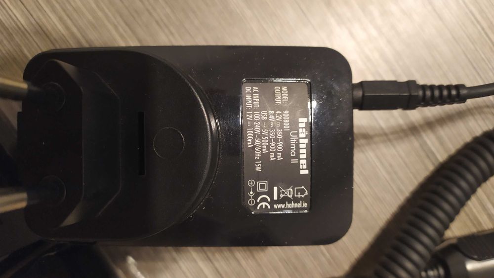 Зарядно за фотоапарати Nikon, с няколко гнезда