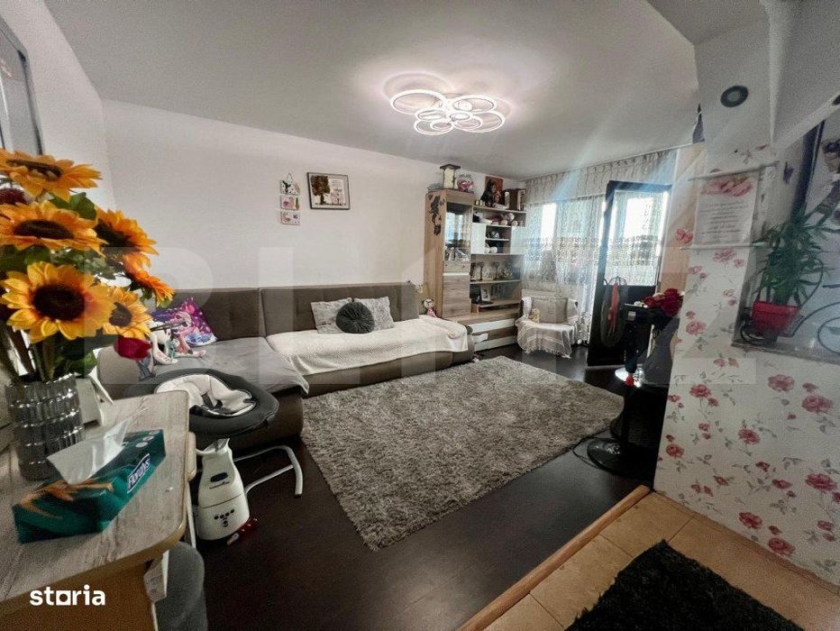 Apartament 4 camere, 100  mp, decomandat, cartier Burdujeni