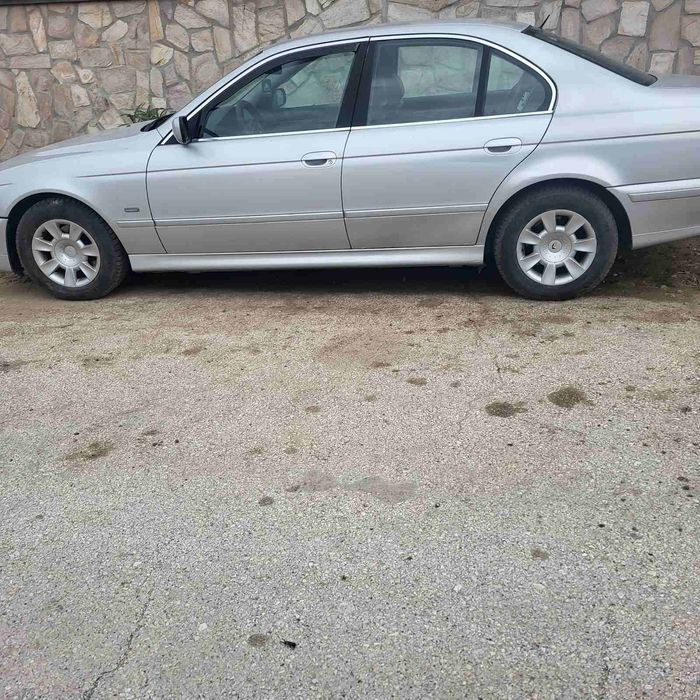 BMW 525i  192к със Газ