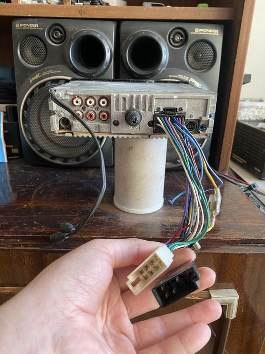 SONY CDX-GT610U - РЕТРО МОДЕЛ- USB, CD mp3 плеър за кола сд авто радио