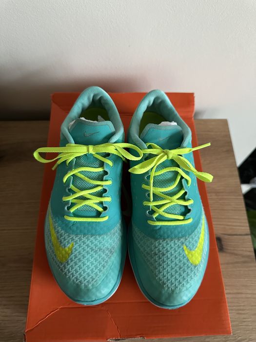 Nike Womens FS Lite Run - 38.5