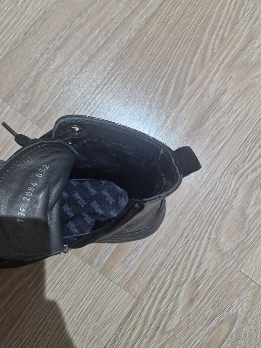 Обувь на девочку tiflan