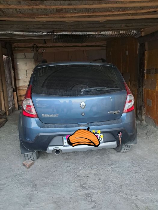 Автомобиль 2013г