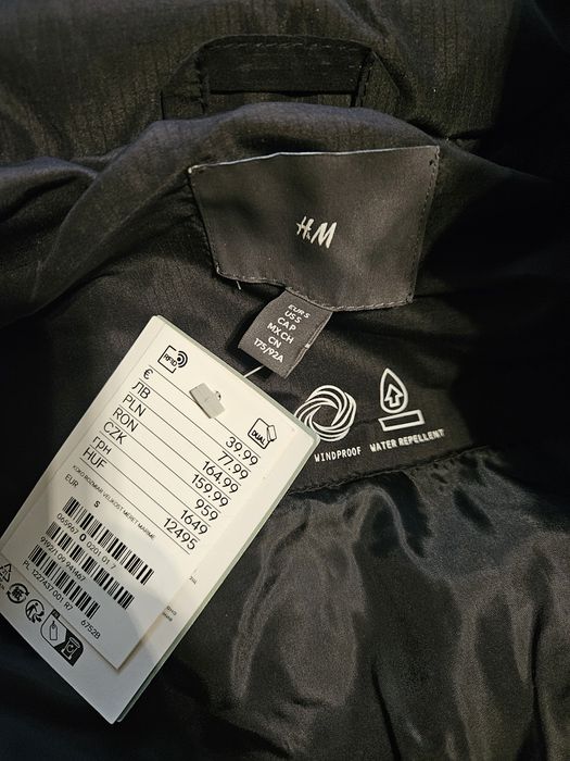 Ватиран водоотблъскващ елек