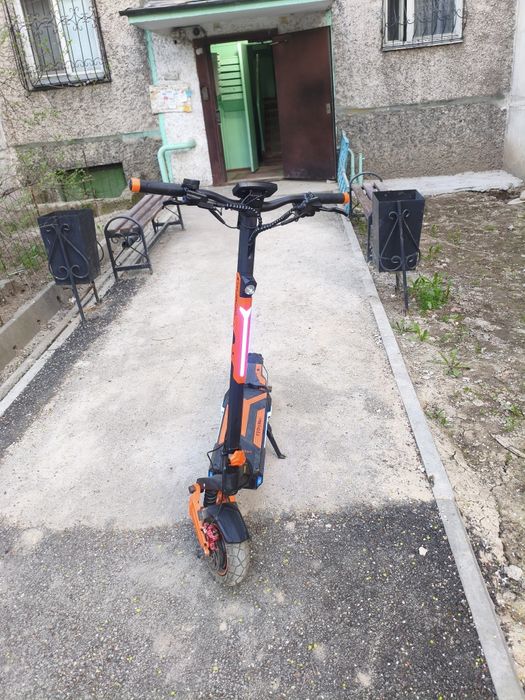 Электросамокат новый