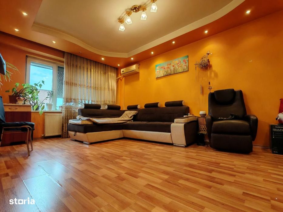 Sofimob Team /Apartament la cheie / 4 Camere Rogerius