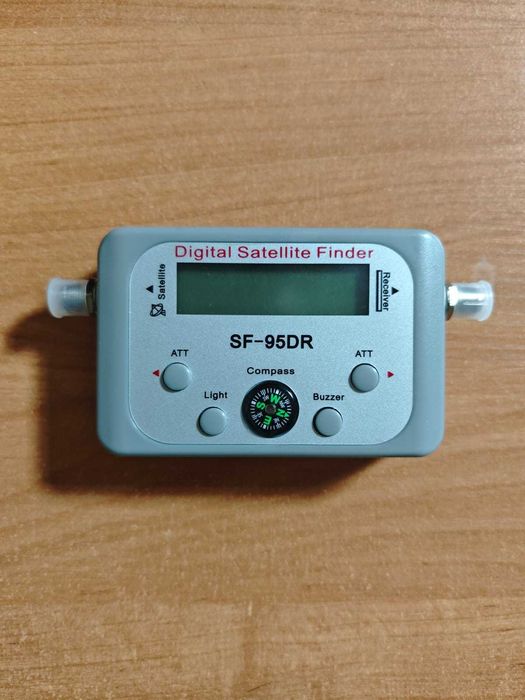 Спутниковый искатель  SF-95DR