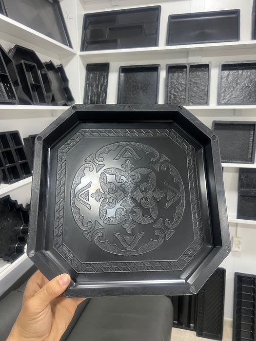 Форма термопонелей и брусчаток