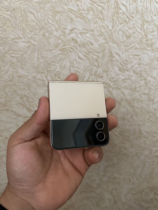 Samsung z flip 4