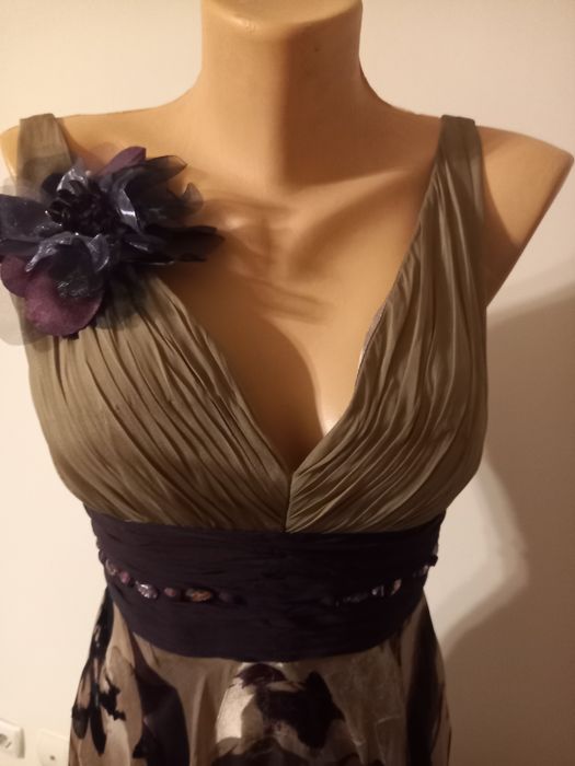 Продам дамское платье