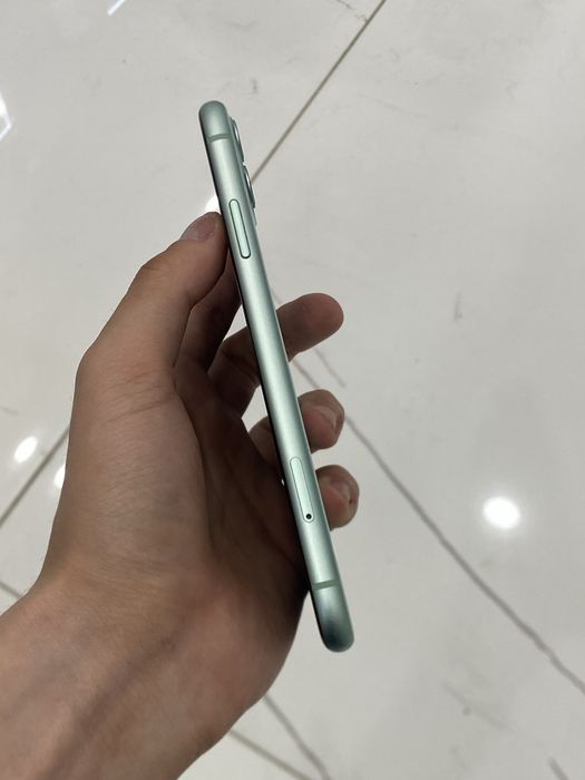 Продам айфон 11 128гб