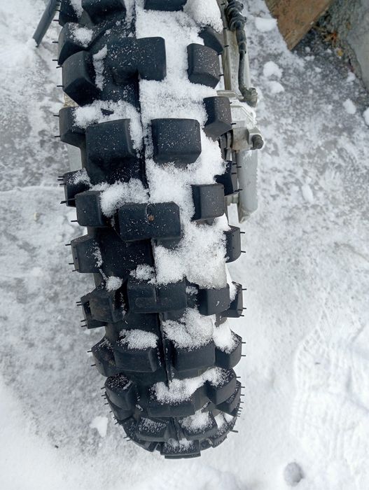 Продам мотоцикл эндуро 250 куб