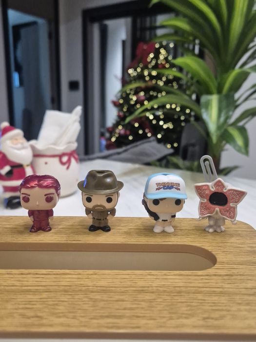 Очень странные дела Обмен