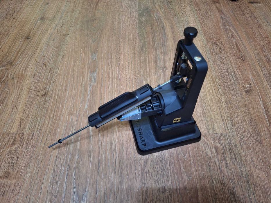 Dispozitiv ascutire cutite Work Sharp Precision Adjust WSBCHPAJ-I