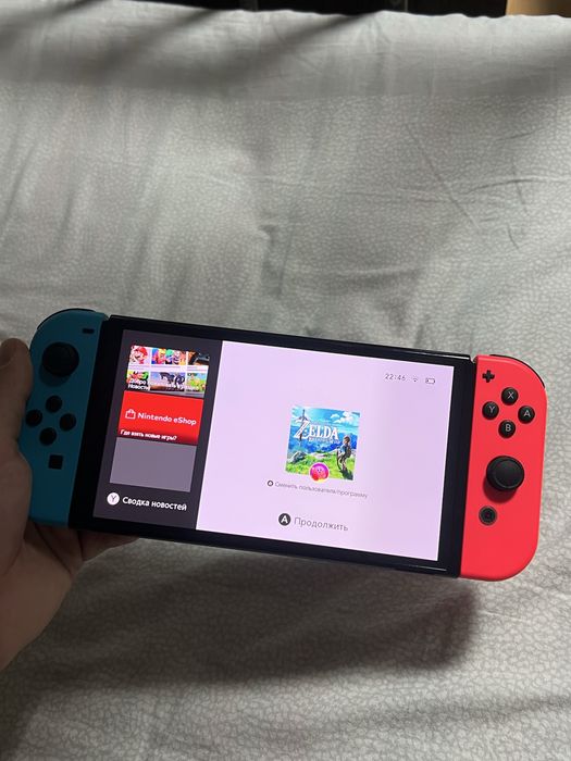Продам Nintendo Switch OLED