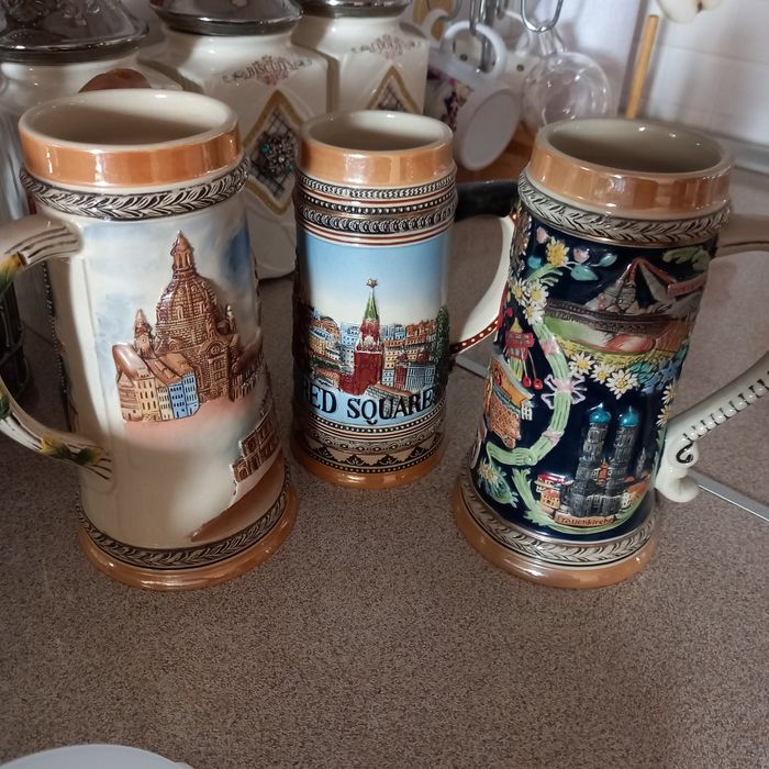 Продаю кружки  Срочно