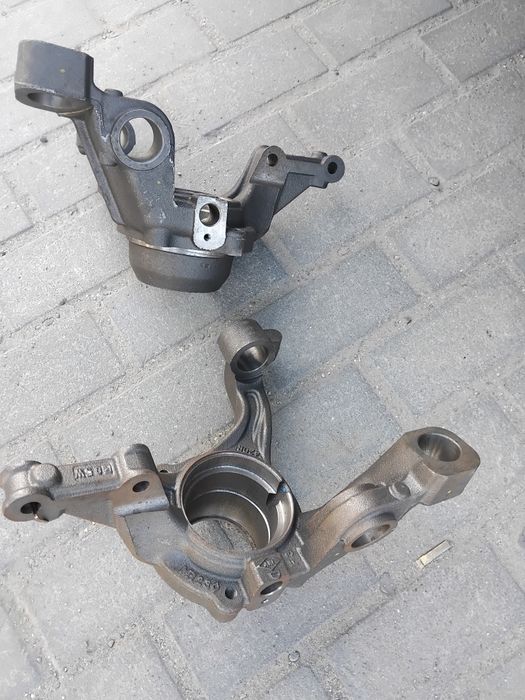 Кулак Duster задняя