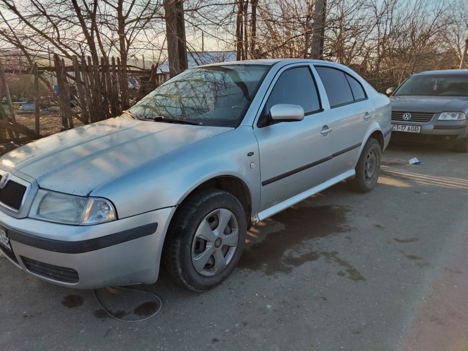 Vând Skoda Octavia 1