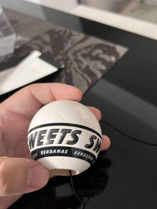Kendama Sweets in cutia originala