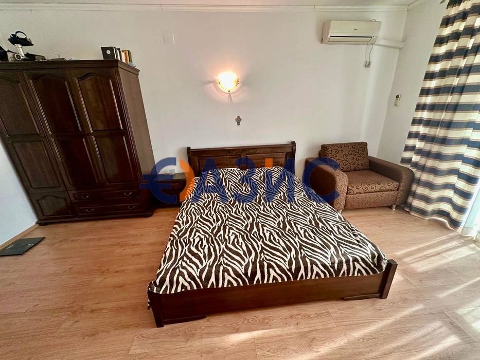 Продава се Двустаен апартамент в к.к. Слънчев бряг - 86 кв.м за 597 €/кв.м - Снимка #4