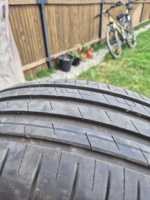 Goodyear Efficient Grip 205/55 R17 91V - set 4 anvelope de vara, rulate 5.000 km, super pret
