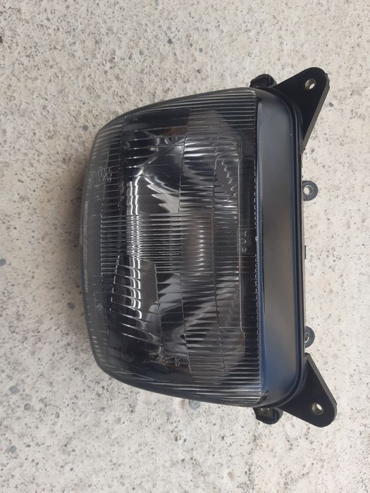 Фарове за мотоциклети Honda, Yamaha,Suzuki,Kawasaki,Bmw-втора УПОТРЕБА