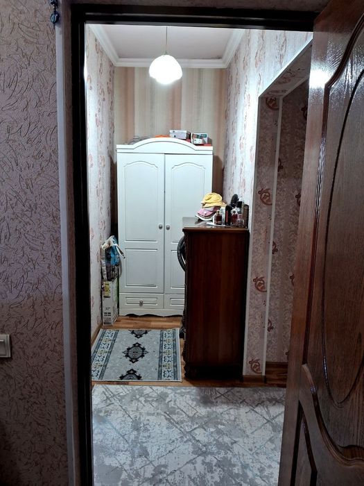 Продаётся 2х комнатная Карасу-6