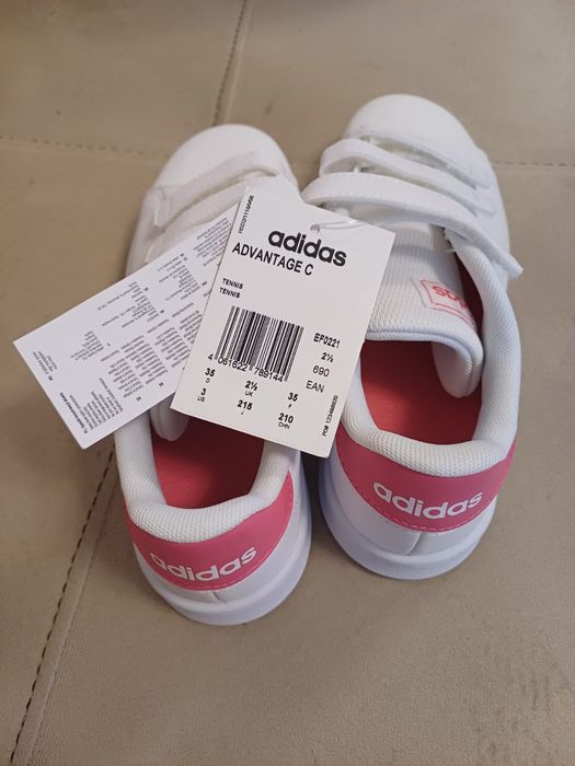 Оригинални маратонки Adidas, за момиче