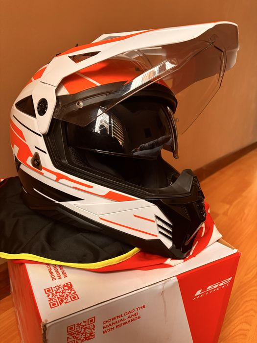 Каска за мотор LS2 - Pioneer 2 - М