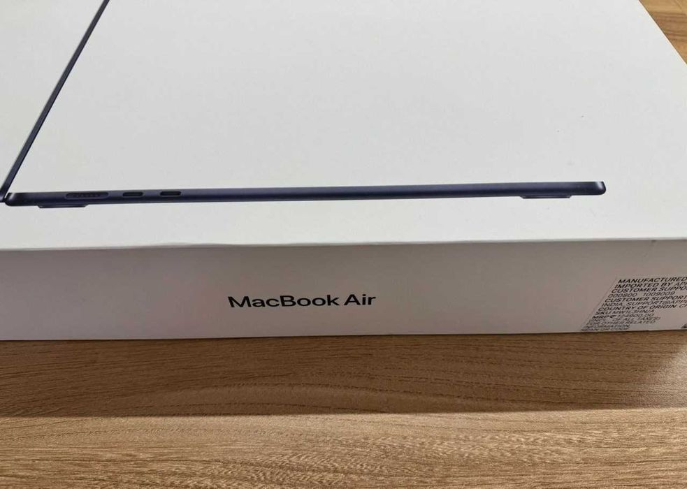 MacBook Air 15 m4 16GB 256GB