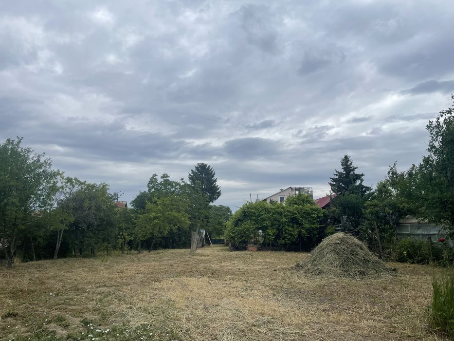 Teren 1500mp Bucov - toate utilitatile