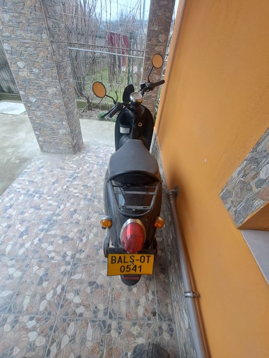 Scuter electric fără permis